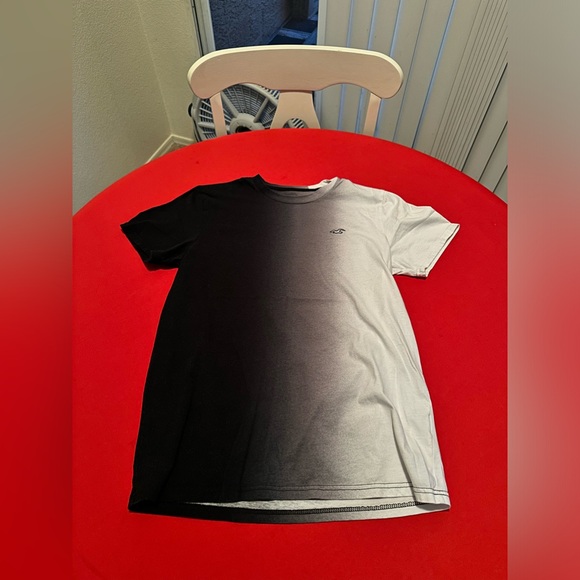 HOLLISTER SHIRTS 3 PAIR BUNDLE ALL MEDIUM!!! - Picture 2 of 3